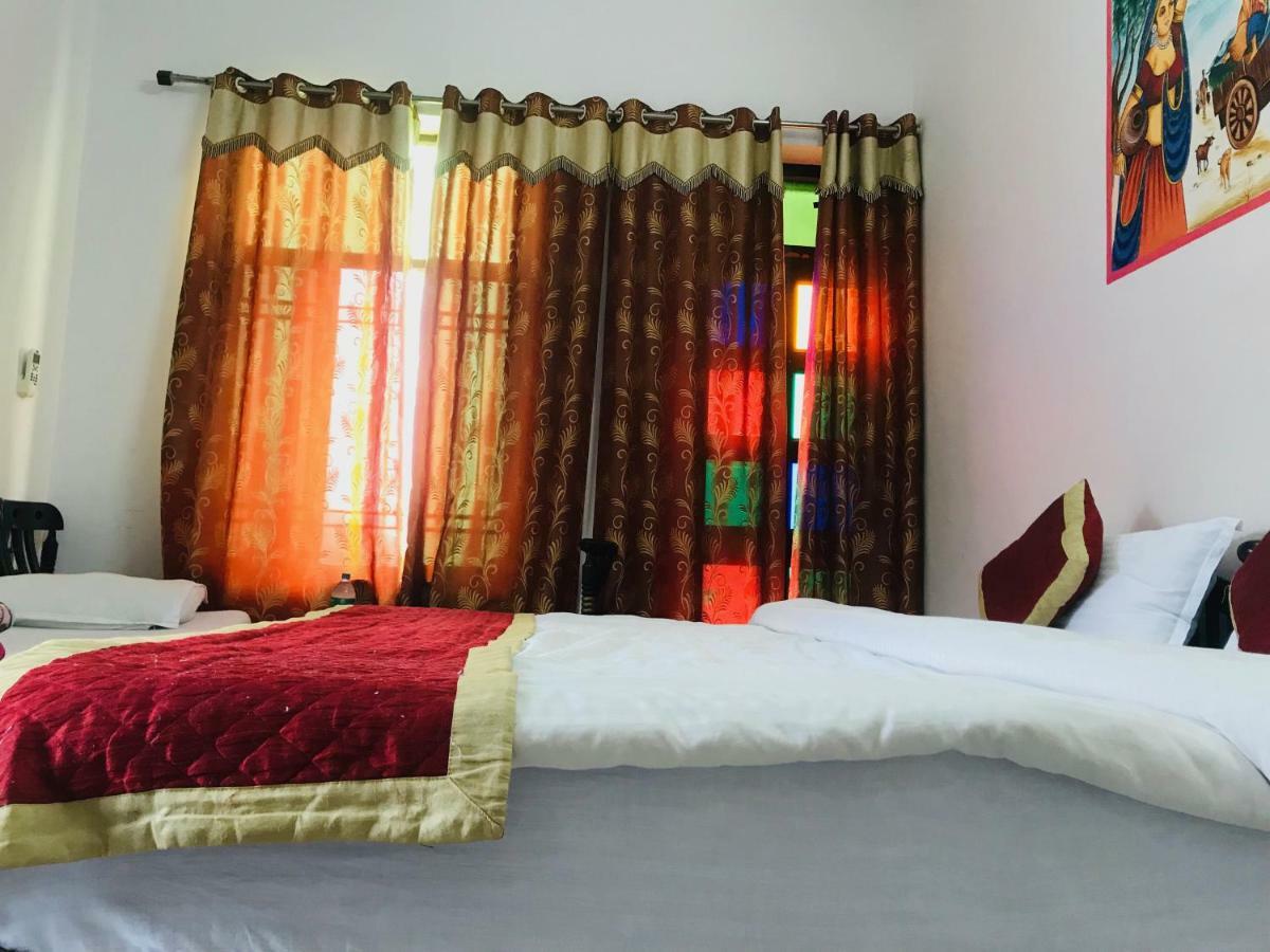 Hotel Green Haveli - A Heritage And Hill View Hotel , Pushkar Exterior photo